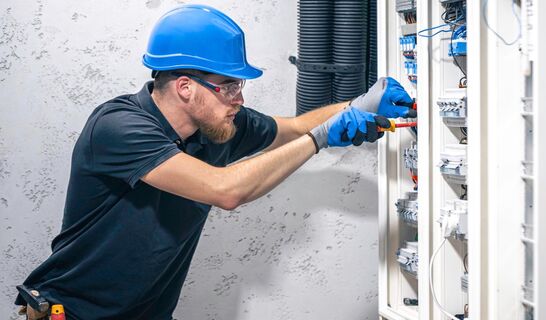 ENERGIE&DACH. Sicher. Stark. Nachhaltig.