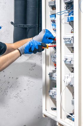 ENERGIE&DACH. Sicher. Stark. Nachhaltig.